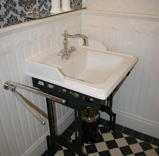 Historische Uhlenhorst Bed & Breakfast 3*