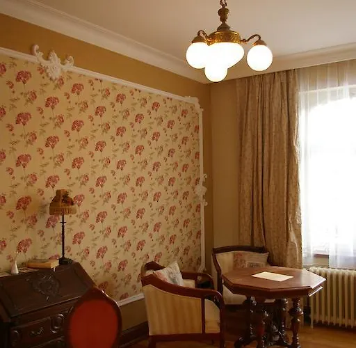 Historische Uhlenhorst Bed & Breakfast 3*